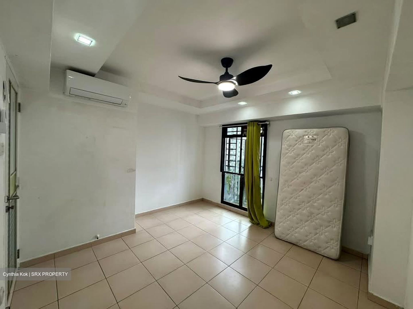 Blk 298B Compassvale Street (Sengkang), HDB Executive #585075151